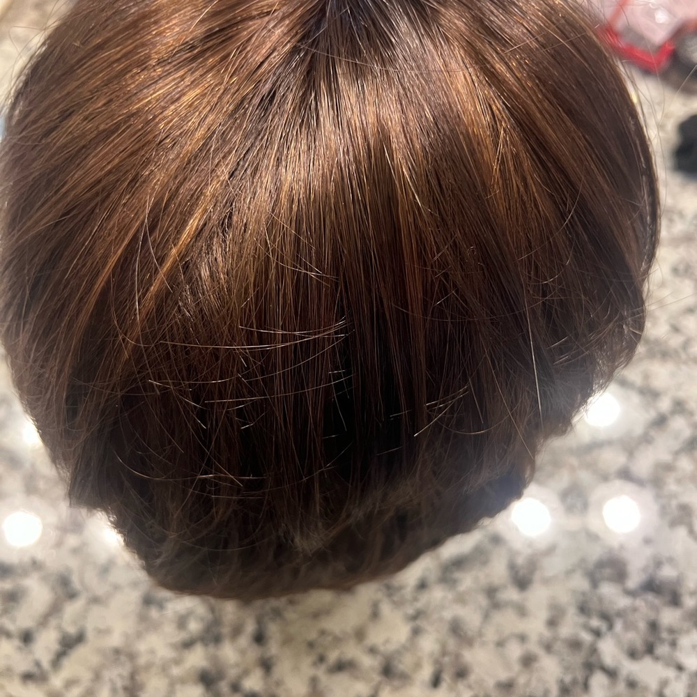 Wig - Picture 2 of 9